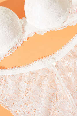 Dantelli Destekli Sütyen Takım Ekru - Yılın Fırsatı
