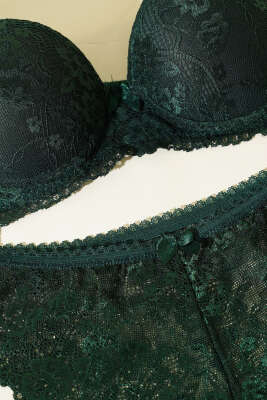 Dantelli Destekli Sütyen Takım Zümrüt Yeşili - Yılın Fırsatı