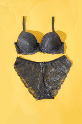 Dantelli Desteksiz Sütyen Takım Antrasit - İndirim İç Giyim