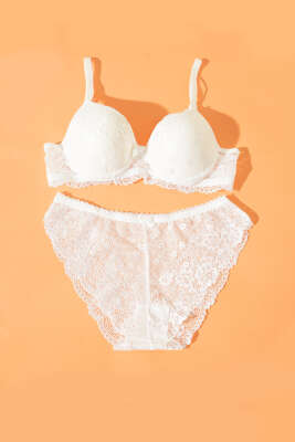 Dantelli Desteksiz Sütyen Takım Ekru - Yılın Fırsatı