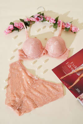 Dantelli Desteksiz Sütyen Takım Pudra 
