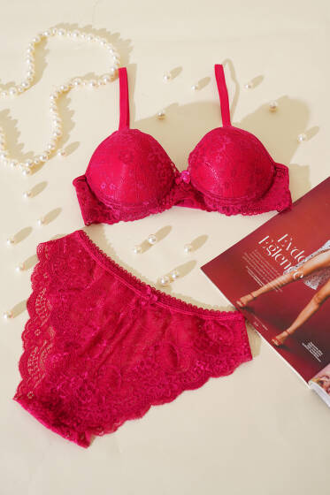 Dantelli Desteksiz Sütyen Takım Vişne - Desteksiz Sütyen Takım