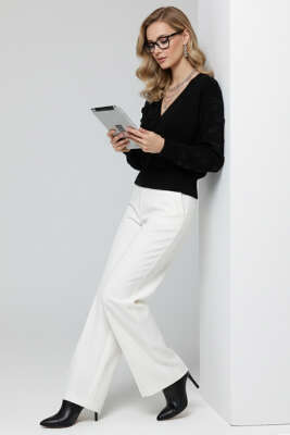 Dantelli Kruvaze Yaka Kazak Siyah - Kadın Giyim Modelleri