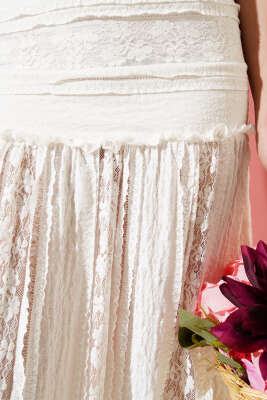 Dantelli Pileli Midi Etek Ekru - Kadın Giyim Modelleri