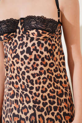 Dantelli Saten Gecelik Leopar - Pijama & Gecelik