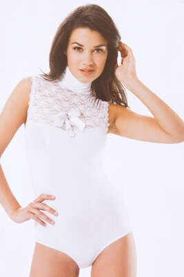 Dantelli Sıfır Kol Çıtçıtlı Body Siyah - Yılın Fırsatı