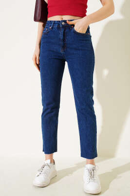 Dar Kesik Paça Mom Kot Pantolon Mavi - Kadın Giyim Modelleri