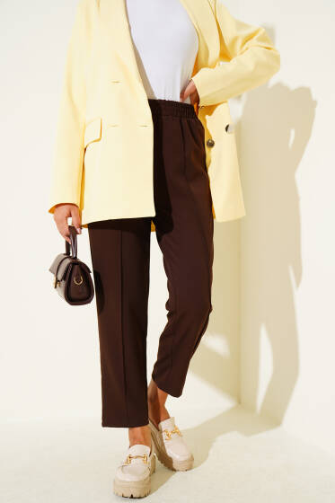 Dar Paça Bel Lastikli Çımalı Pantolon Kahve - Yılın Fırsatı