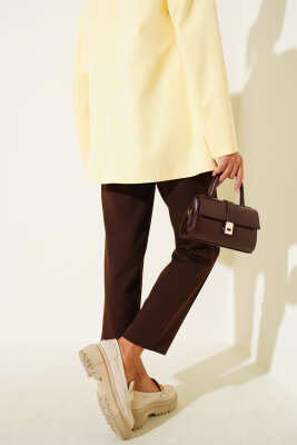 Dar Paça Bel Lastikli Çımalı Pantolon Kahve - Yılın Fırsatı