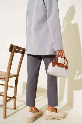 Dar Paça Bel Lastikli Çımalı Pantolon Kayrak Grisi - Yılın Fırsatı