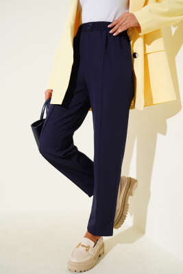 Dar Paça Bel Lastikli Çımalı Pantolon Lacivert 