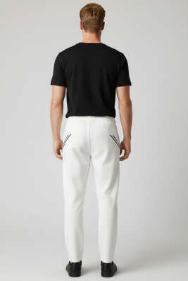 Dar Paça Bel Lastikli Erkek Eşofman Alt Beyaz - Erkek Eşofman Alt