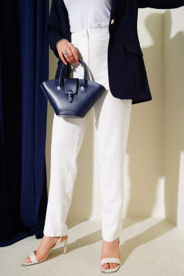 Dar Paça Düğmeli Pantolon Ekru - Pantolon