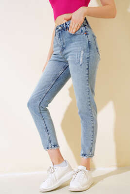 Dar Paça Yıpratmalı Kot Pantolon Açık Mavi 