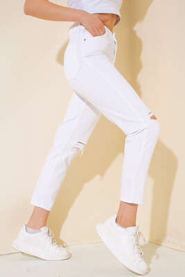 Dar Paça Yırtık Pantolon Beyaz - Kadın Giyim Modelleri
