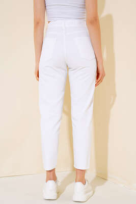Dar Paça Yırtık Pantolon Beyaz - Kadın Giyim Modelleri