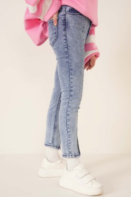 Dar Paça Yırtmaçlı Orta Kot Pantolon - Pantolon