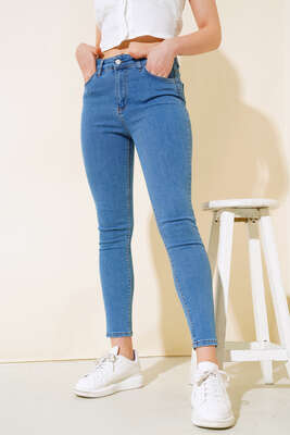 Dar Paça Yüksek Bel Kot Pantolon Açık Mavi - Kadın Giyim Modelleri