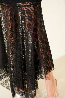 Degaje Yaka Dantelli Elbise Siyah - Kadın Giyim Modelleri