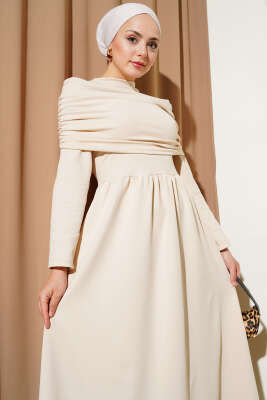 Degaje Yaka Görünümlü Elbise Bej - Tesettür Elbise
