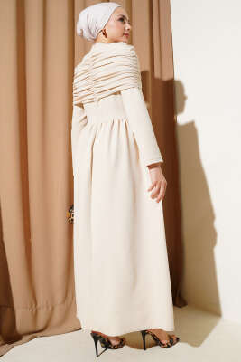 Degaje Yaka Görünümlü Elbise Bej - Tesettür Elbise
