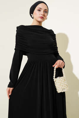 Degaje Yaka Görünümlü Sandy Elbise Siyah - Tesettür Elbise