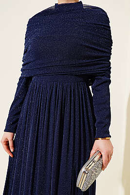 Degaje Yaka Görünümlü Simli Abiye Elbise Lacivert - Elbise