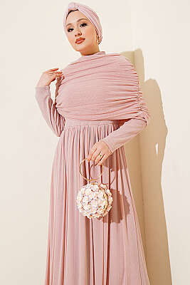 Degaje Yaka Görünümlü Simli Abiye Elbise Pembe - Elbise