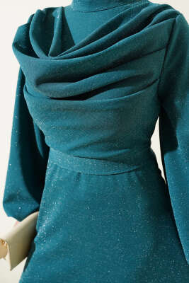 Degaje Yaka Simli Abiye Elbise Petrol - Tesettür Elbise