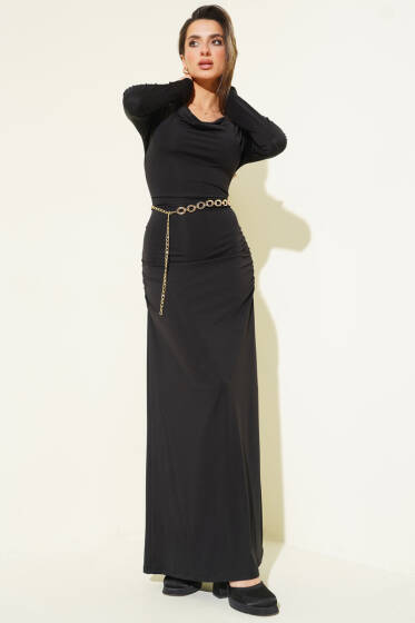 Degaje Yaka Zincir Kemerli Elbise Siyah - Kadın Giyim Modelleri