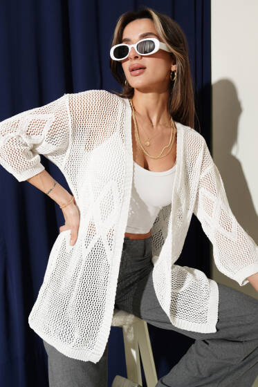 Delikli Baklava Desenli Triko Ajur Hırka Beyaz - Yılın Fırsatı