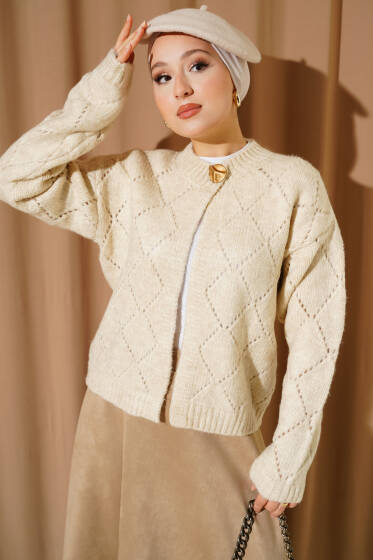 Delikli Baklava Desenli Triko Hırka Bej - Hırka