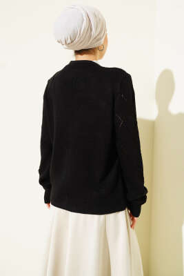 Delikli Çiçek Nakışlı Triko Hırka Siyah - Hırka