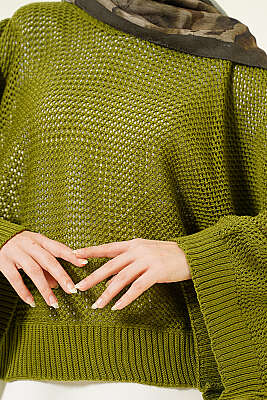 Delikli Yarasa Kol Triko Ajur Kazak Yeşil - Triko Kazak