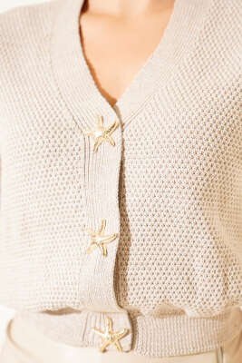 Deniz Yıldız Düğmeli Triko Hırka Bej - Yılın Fırsatı