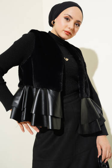 Deri Detaylı Fırfırlı Kürklü Yelek Siyah - Yelek