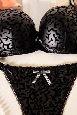 Deri Görünümlü Destekli Sütyen Takım Siyah - Yılın Fırsatı