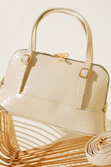 Deri Görünümlü Omuz Çantası Bej - Kol Çantası