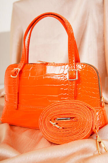 Deri Görünümlü Omuz Çantası Oranj - Kol Çantası