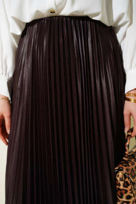 Deri Görünümlü Pileli Etek Kahve - Etek