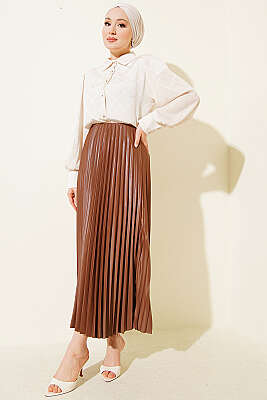 Deri Görünümlü Pileli Etek Kestane - Etek