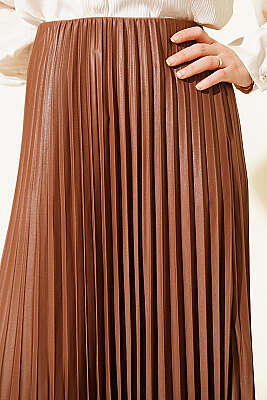 Deri Görünümlü Pileli Etek Kestane - Etek