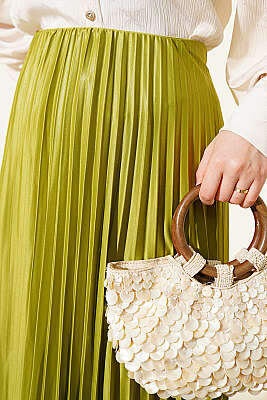 Deri Görünümlü Pileli Etek Yağ Yeşili - Etek