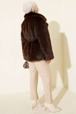 Deri İp Kuşaklı Kürk Mont Kahve - Mont