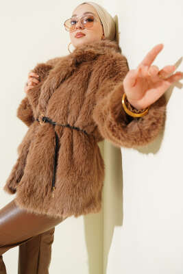 Deri İp Kuşaklı Kürk Mont Latte - BERAT TEKSTİL