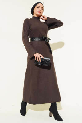 Deri Kuşaklı Fitilli Elbise Acı Kahve - Tesettür Elbise