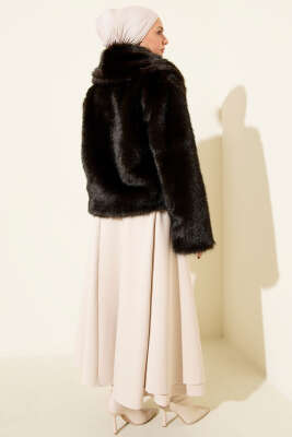 Deri Tokalı Kısa Kürk Mont Kahve - Mont