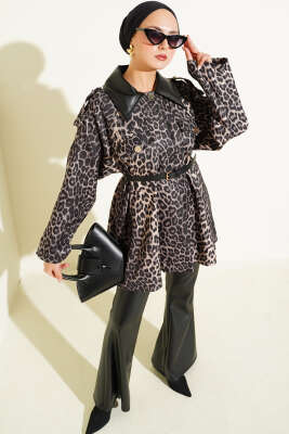Deri Yaka Garnili Leopar Desenli Ceket Siyah - Ceket