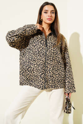 Deri Yakalı Leoparlı Gabardin Ceket Bej - Kadın Giyim Modelleri