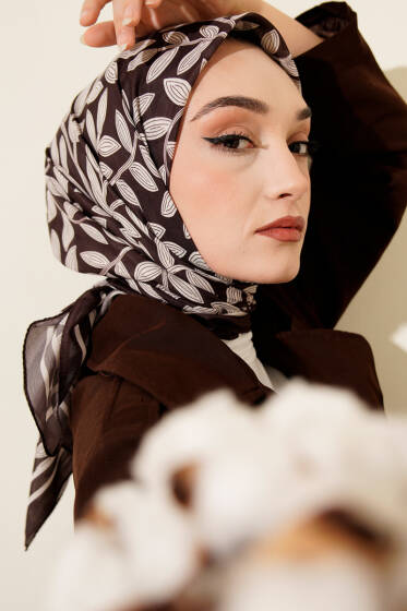 Desenli Acı Kahve Serisi Eşarp Asorti 4 - Başörtüsü
